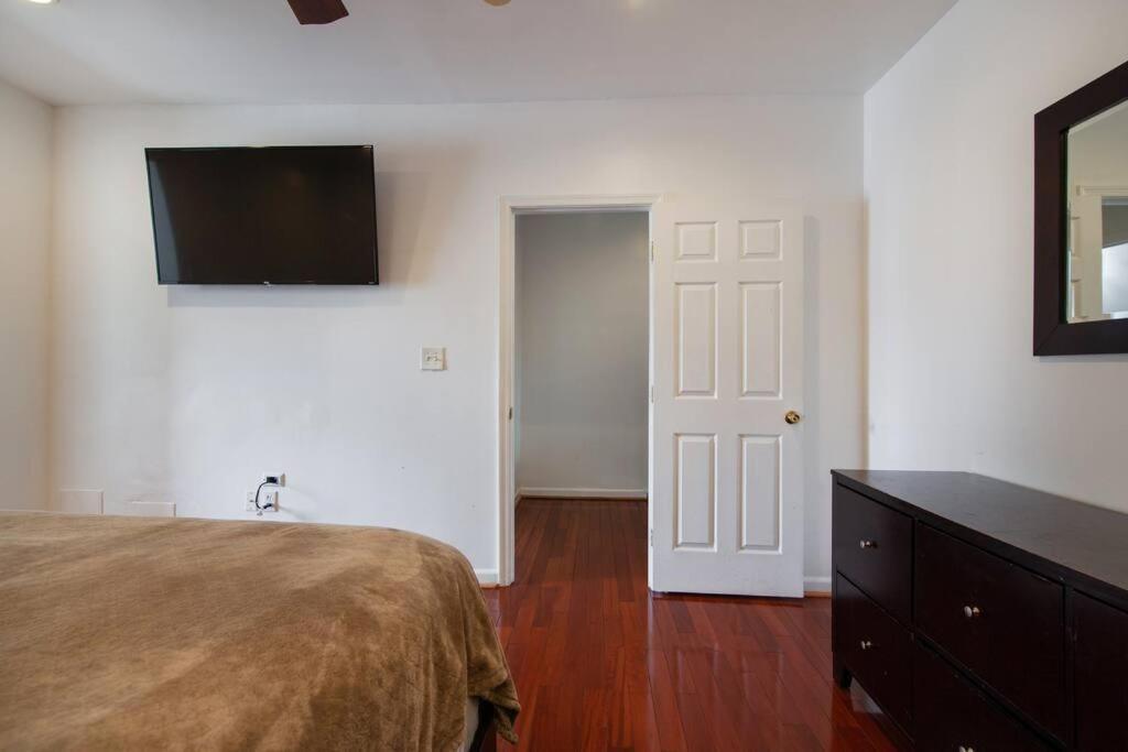 Relaxing, Spacious, Private, Walkable In Petworth! Washington Exterior photo